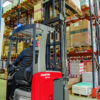 Manitou ER 20 – chariot à mât rétractable électrique – en situation d'utilisation n°2