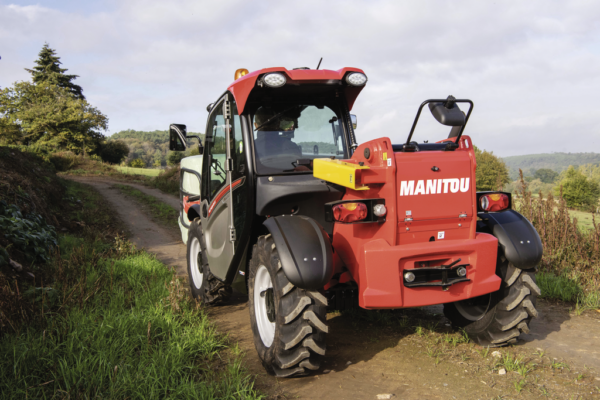 Manitou MLT625-75H – chariot télescopique   – en situation d'utilisation n°4