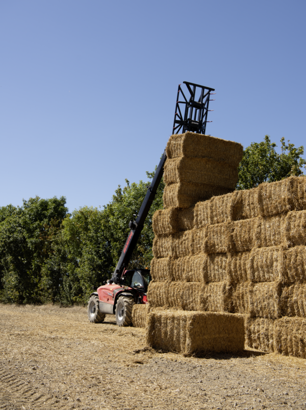 Manitou MLT 1041-145 PS+ L – chariot télescopique   – en situation d'utilisation n°2