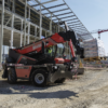 Manitou MRT 1845 115 – chariot télescopique rotatif   – en situation d'utilisation