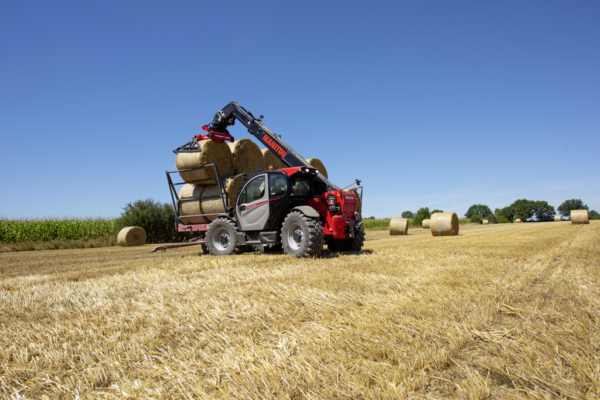 Manitou MLT 841-145 PS+ – chariot télescopique   – en situation d'utilisation n°3