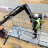 Manitou MRT 3060 – chariot télescopique rotatif   – en situation d'utilisation n°2