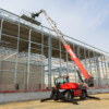 Manitou MRT 3060 – chariot télescopique rotatif   – en situation d'utilisation n°3