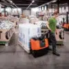 Toyota BT Levio 1,3t (LWE 130) – transpalette électrique – en situation d'utilisation n°2